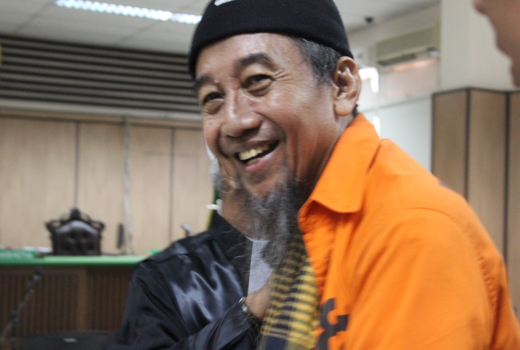 JAKARTA (Panjimas.com) – Koordinator Tim Pengacara Muslim (TPM), Achmad Michdan membantah tuduhan makar terhadap Ustadz Afif Abdul Majid. - ustadz-Afif-Abdul-Majid