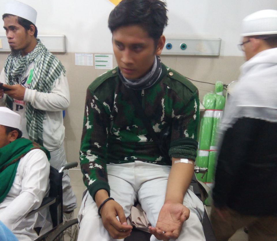 [FOTO] Pengawal Habib Rizieq Diserang Preman, Panglima FPI 